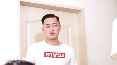 【国产】麻豆传媒作品MD-0193 同学的发情妈妈免费观看